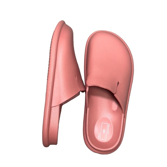 Urban Outfitters Molded EVA Cushioned Slip On Clog - Picture 7 of 10